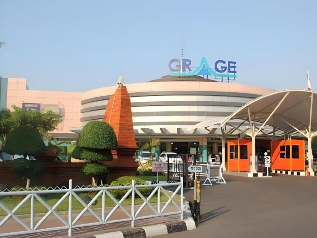 Grage Hotel Cirebon Luaran gambar