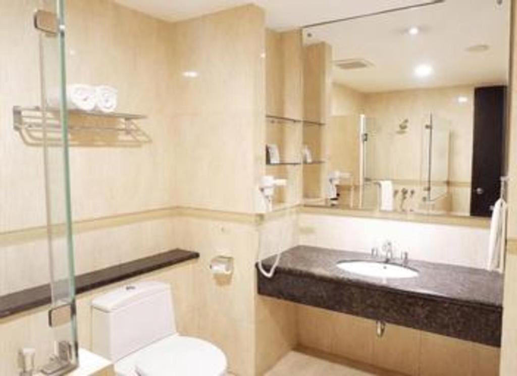 Grage Hotel Cirebon Luaran gambar